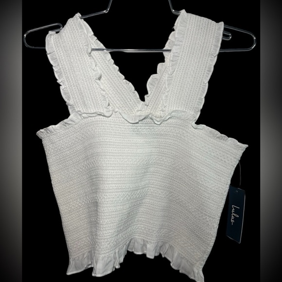 Lulu’s; Emil White Smocked Crop Top, NWT size medium - Picture 4 of 8
